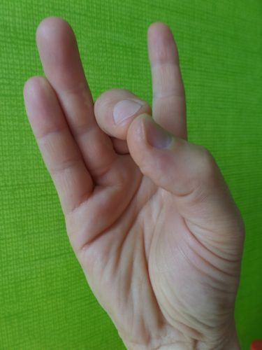 AKANA MUDRA